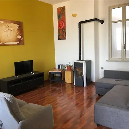 Marconi Sunset Apartment