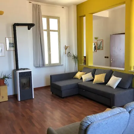 Marconi Sunset Apartment